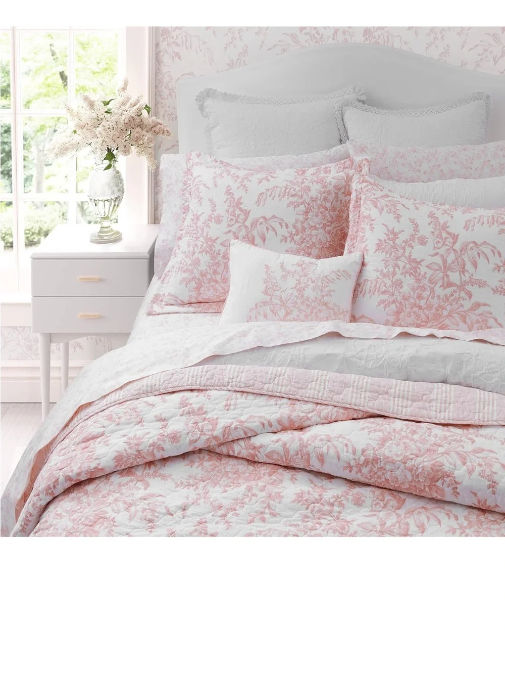 Laura Ashley - Twin Quilt Set, Soft & Reversible Cotton Floral Bedding